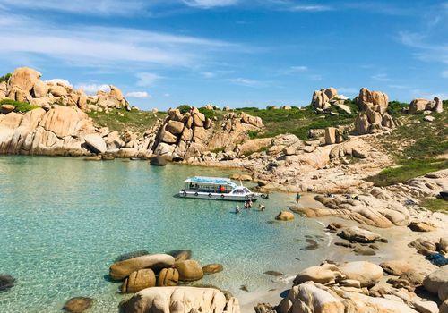 Tour Cù Lao Câu - Vườn Nho Phước Thể